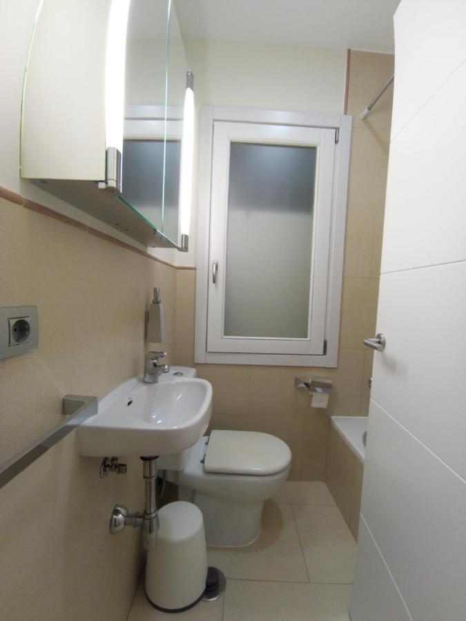 Apartamento Spinola Home Sevilla Exteriör bild